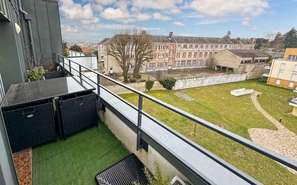 Appartement à louer    4 pièces • 80,19 m2 Orléans