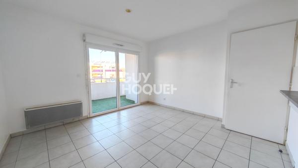 A vendre à Canohès, Appartement 2 pièces avec terrasse et parking. Résidence avec ascenceur.