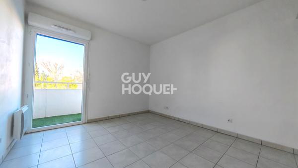 A vendre à Canohès, Appartement 2 pièces avec terrasse et parking. Résidence avec ascenceur.