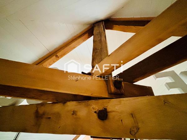 BRUZ - Maison rare T7 de caractère 1890