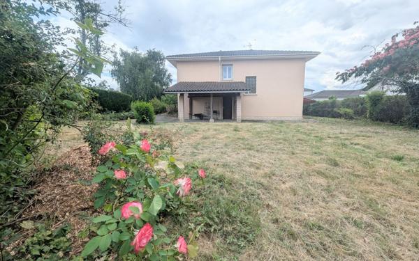 Maison à vendre    6 pièces •  Viriat