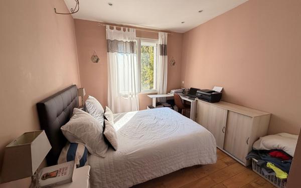 Appartement à vendre    4 pièces • 90 m2 Avignon