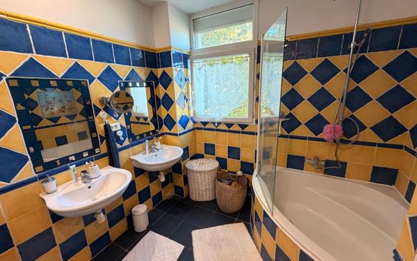 Appartement à vendre    4 pièces • 90 m2 Avignon