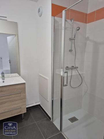 Appartement à louer 3 pièces 70.2m² Hazebrouck (59190)