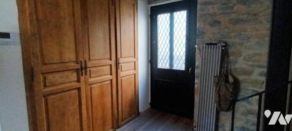 maison de ville avec parking, garage et terrasses