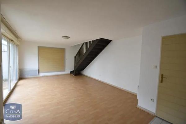 Maison à louer 3 pièces 61.71m² Villeneuve-sur-Lot (47300)