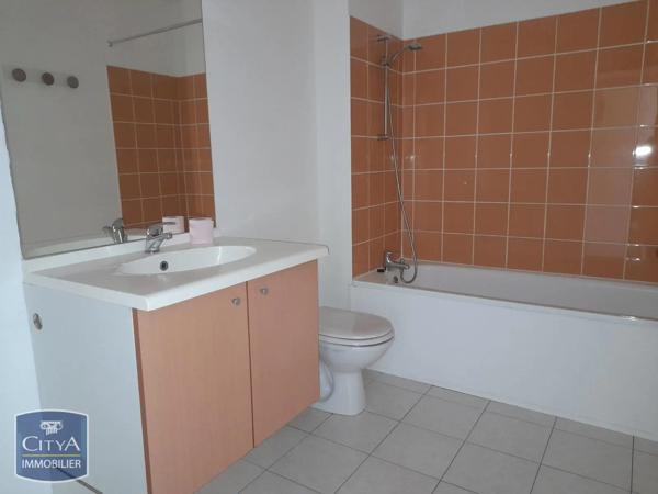 Maison à louer 3 pièces 61.71m² Villeneuve-sur-Lot (47300)