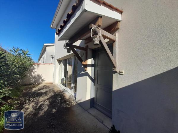 Maison à louer 3 pièces 61.71m² Villeneuve-sur-Lot (47300)