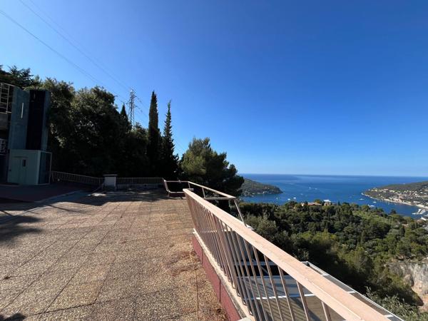 Maison à vendre  7 pièces - 243 m2 VILLEFRANCHE SUR MER - 06