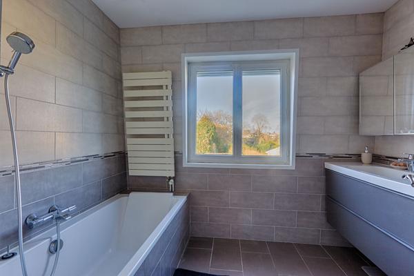 Maison  5 pièces 100 m2