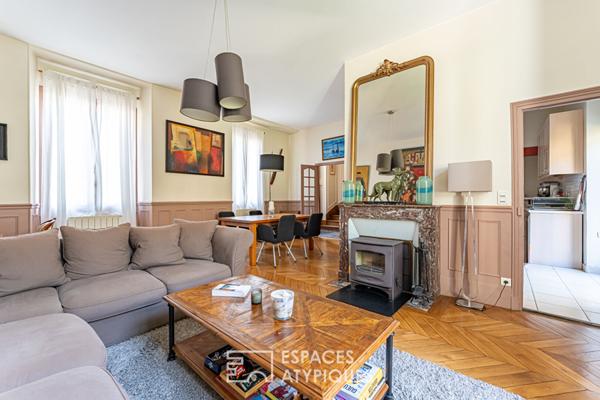 Charmante maison de ville avec cour pavée