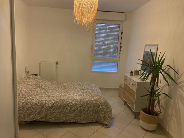 Montpellier (34000) À louer – T2 55 m² avec terrasse et parking – Port Marianne