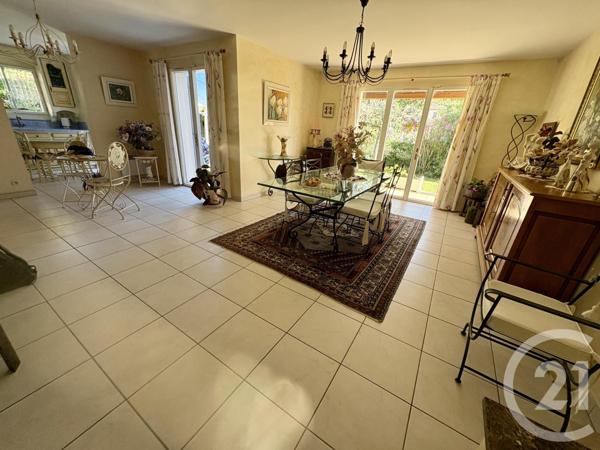 Maison à vendre  5 pièces - 123,41 m2 SIX FOURS LES PLAGES - 83