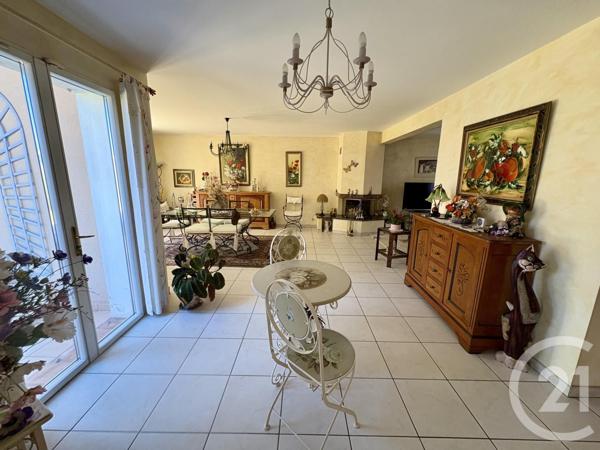 Maison à vendre  5 pièces - 123,41 m2 SIX FOURS LES PLAGES - 83