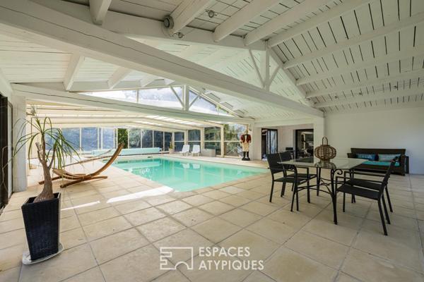 Maison de famille et son parc arboré