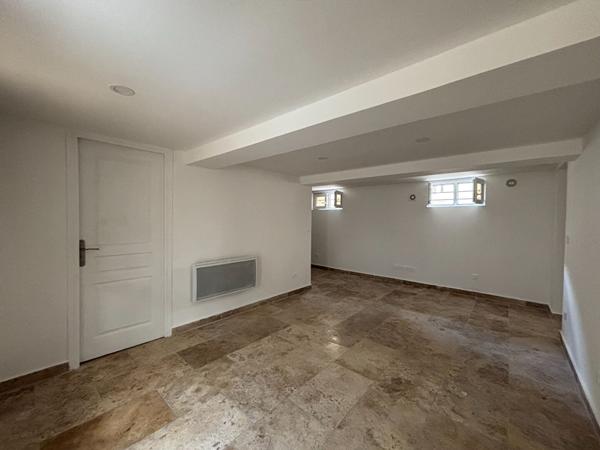 Appartements dans un pavillon divisé en deux appartements à Herblay Sur Seine.