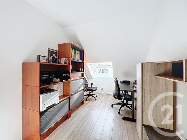 Maison à vendre  9 pièces - 220,69 m2 VILLENEUVE ST GEORGES - 94