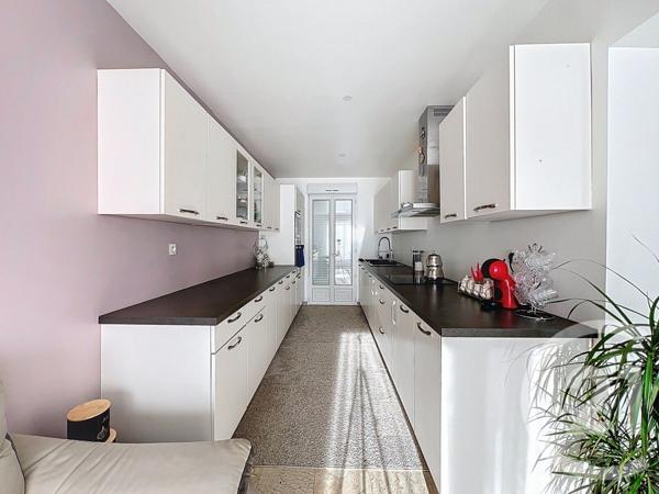 Maison à vendre  9 pièces - 220,69 m2 VILLENEUVE ST GEORGES - 94