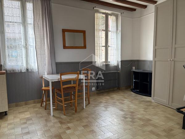Studio meublé - CRESPIERES  - 24m²