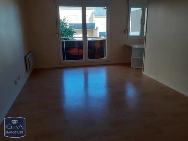 Appartement à louer 1 pièce 31.3m²
