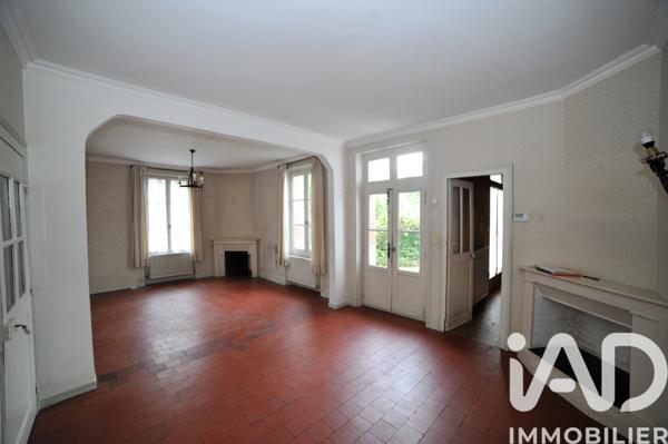 Maison à vendre 7 pièces 144 m² Romorantin-Lanthenay
