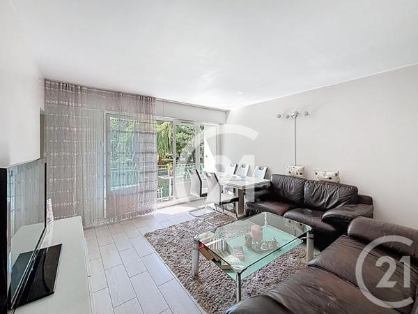 Appartement F4 à vendre  4 pièces - 71,76 m2 VILLIERS LE BEL - 95