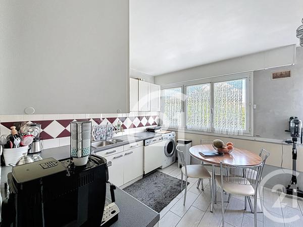 Appartement F4 à vendre  4 pièces - 71,76 m2 VILLIERS LE BEL - 95