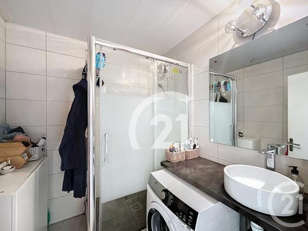 Appartement F4 à vendre  4 pièces - 71,76 m2 VILLIERS LE BEL - 95