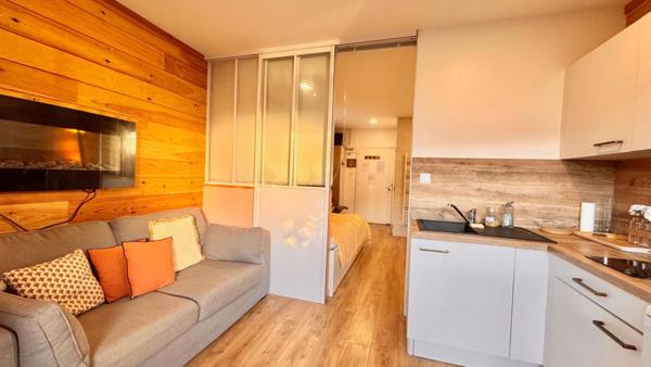 APPARTEMENT TYPE 2 ATYPIQUE !