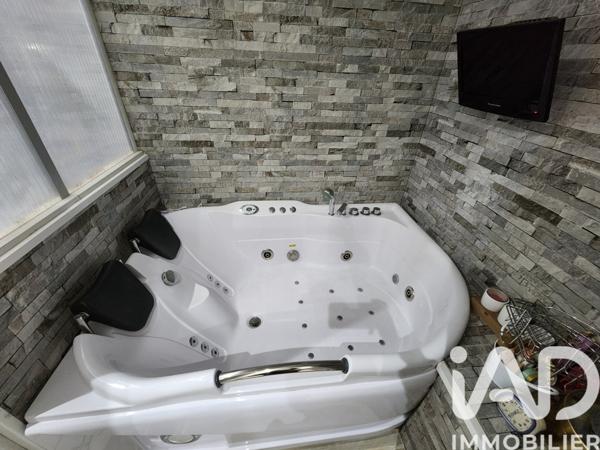 Maison à vendre 5 pièces 150 m² Aix-Villemaur-Pâlis