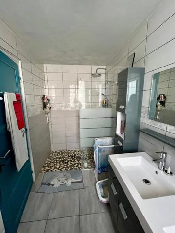 Exceptionnelle demeure, idéale pour gîte ou maison d'hôtes. Bien rare à la vente !