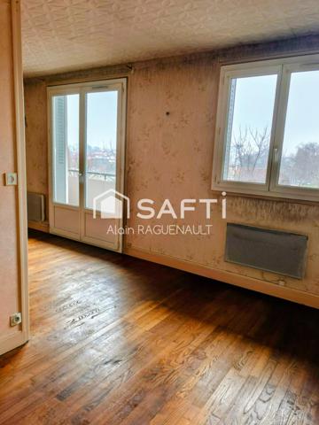 DERNIER ETAGE - T3 Bis - avec travaux