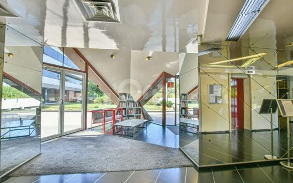 Appartement à vendre    1 pièce • 42,04 m2 Paris 15