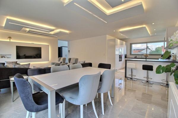 ORMES - 5 min de REIMS - Maison contemporaine de 2023 - 4 chambres - sous-sol