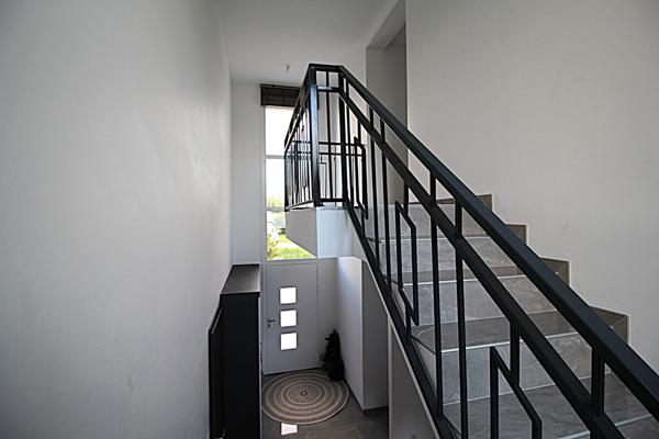 ORMES - 5 min de REIMS - Maison contemporaine de 2023 - 4 chambres - sous-sol