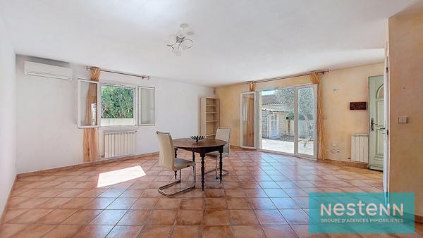 ISTRES, Maison de plain-pied, 98m², Type 4, 3 chambres, deux terrasses, jardin et double garage