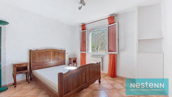 ISTRES, Maison de plain-pied, 98m², Type 4, 3 chambres, deux terrasses, jardin et double garage