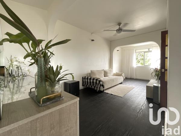 Immeuble à vendre 730 m² Le Lamentin