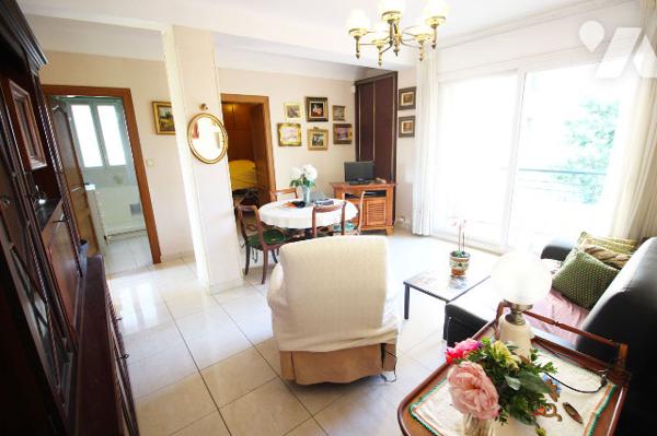 T3 de 58m2 (Carrez) avec sa terrasse (9e)