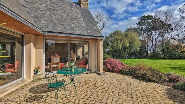 Maison 9 pièces - 270 m²