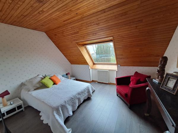 Maison 9 pièces - 270 m²