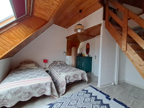 Maison 9 pièces - 270 m²