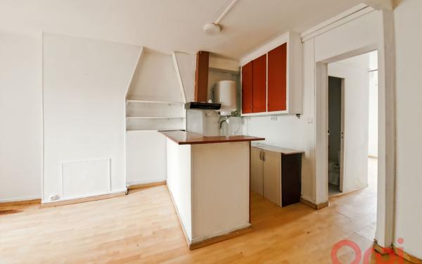 Appartement à vendre    2 pièces •  Saint-Denis