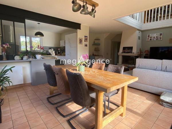 Maison à TOLLEVAST, 50470 - 5 pièces 118m²