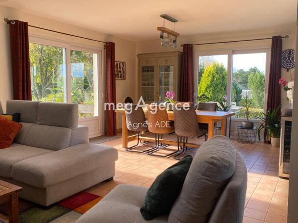 Maison à TOLLEVAST, 50470 - 5 pièces 118m²