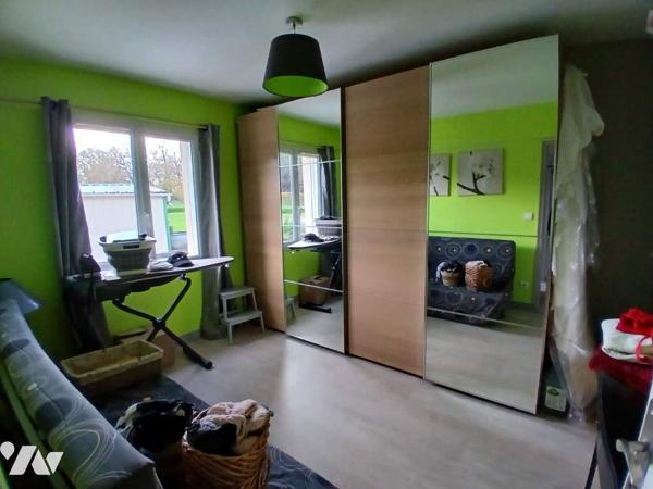 Pavillon familial tout confort sur sous-sol et 2 hectares de terrain