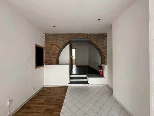 LOCAL COMMERCIAL - MADELEINE