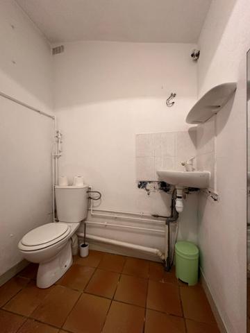 LOCAL COMMERCIAL - MADELEINE