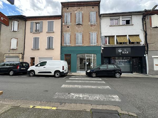 LOCAL COMMERCIAL - MADELEINE