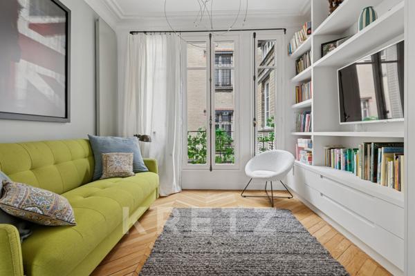 Élégant duplex avec balcon, au calme, à Passy